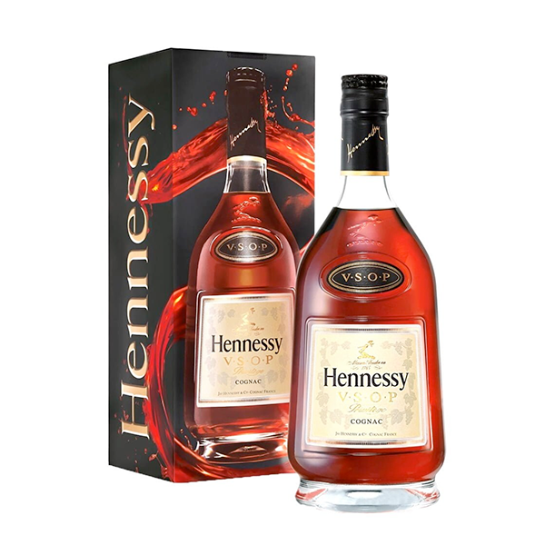 Henessy VSOP bottle and box